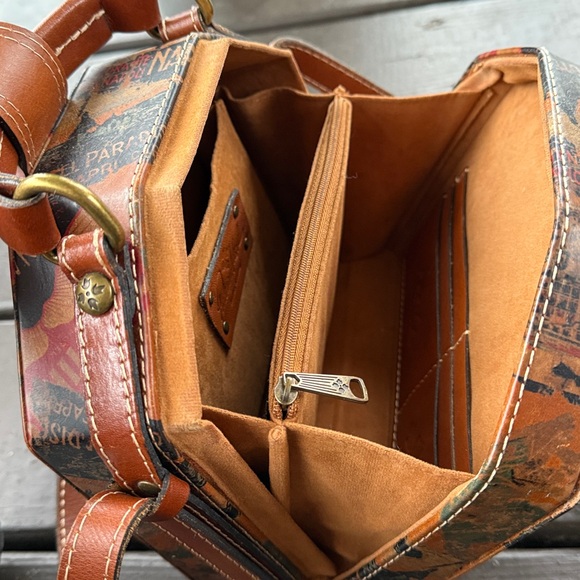 Patricia Nash Old World Leather Crossbody - Picture 6 of 6